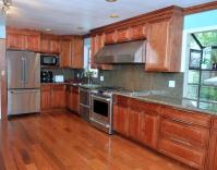 mocha-glazed-maple-wood