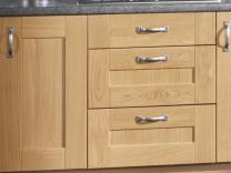 kitchen-cabinets--in-oak